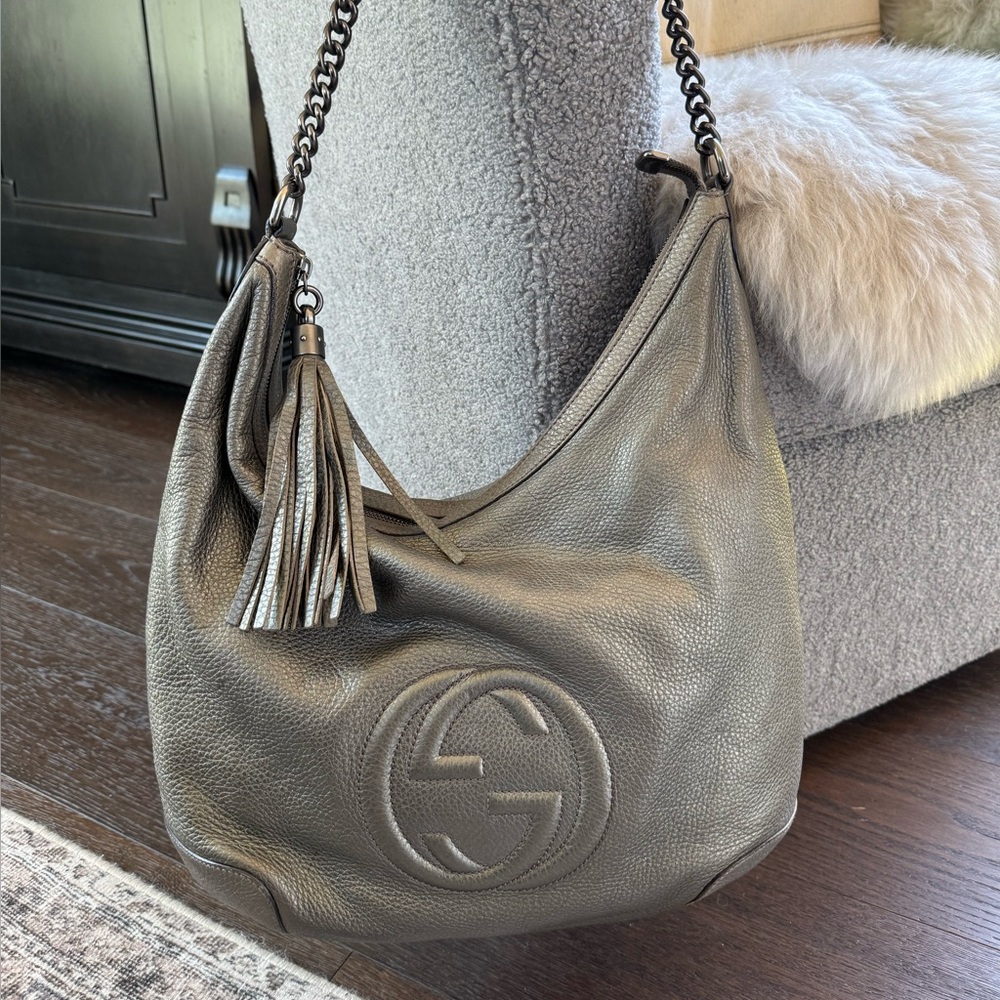 Gucci Authentic Metalic Grey Hobo Bag with Metal Grey Chain Detail and Tassel